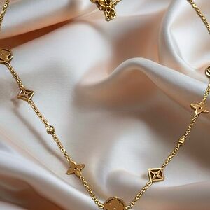 18K Gold Plated Non Tarnish statement Necklace